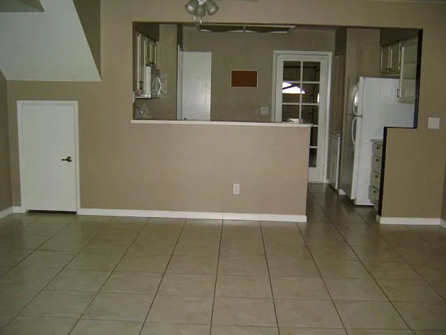 Top Tempe Location!! — Photo 2