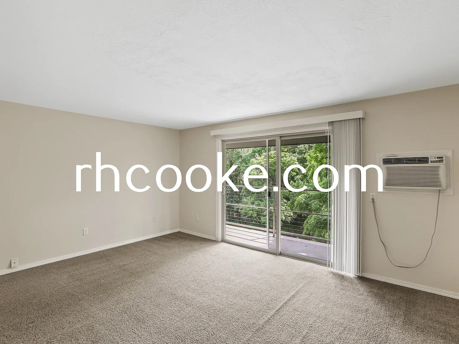 2 bed, 880 sqft, $1,200 — Photo 4