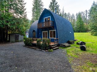2731 Blue Jay Valley Ln, Maple Falls, WA