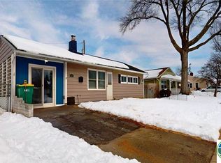 11 Easter Ln, Levittown, PA 19054