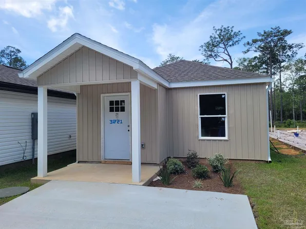 3221 Damon Dr, Milton, FL 32583