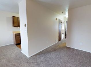 945 N Dorset Rd APT C, Troy, OH 45373