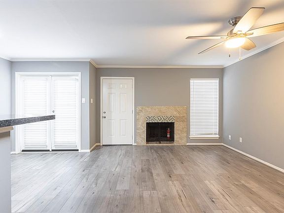 3rd image of 14600 Fonmeadow Dr APT 804