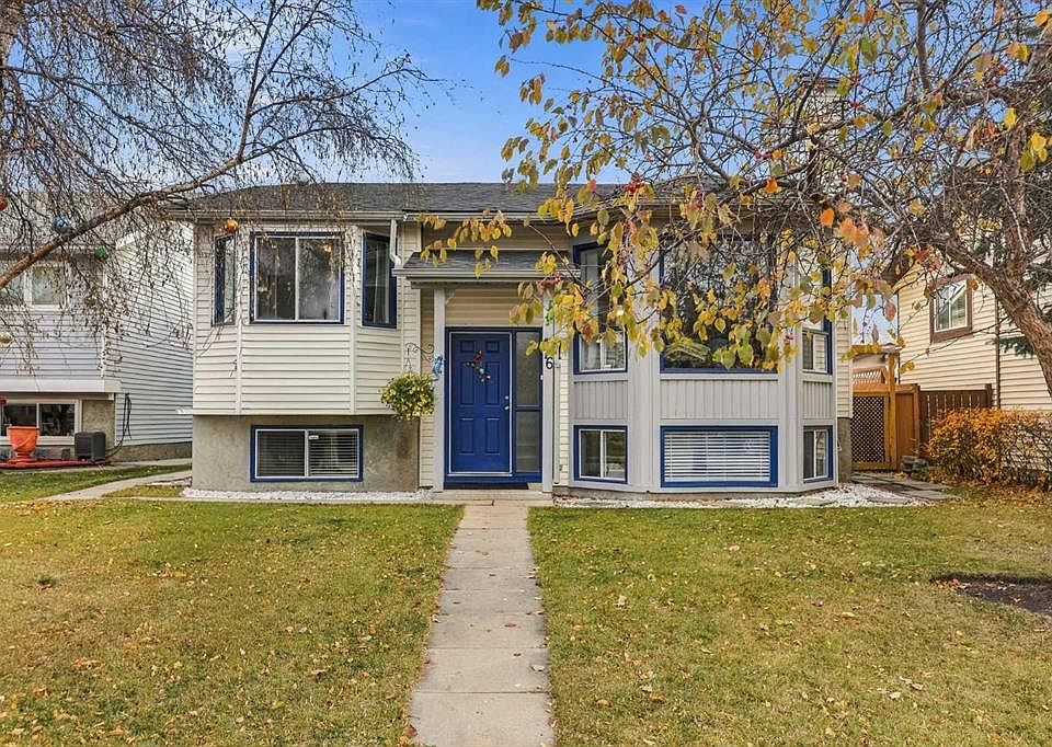 1st image of 16 SW McKenna Pl SE