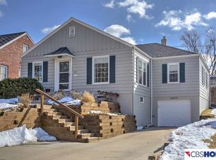 4207 Woolworth Ave, Omaha, NE 68105