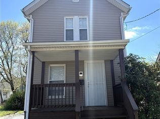 390 Cole Ave, Akron, OH