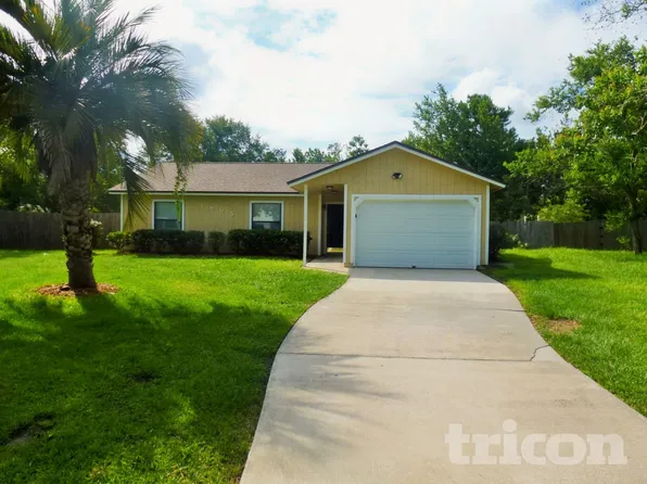 1805 Clover Ct, Middleburg, FL 32068