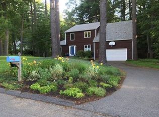 120 Blackberry Ln, Amherst, MA 01002