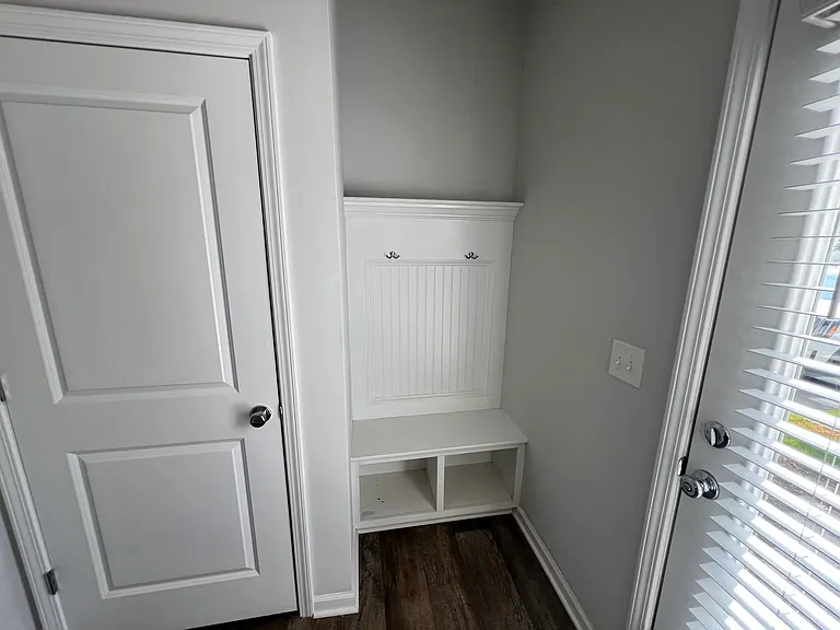 122 Enterprise Dr — Photo 11