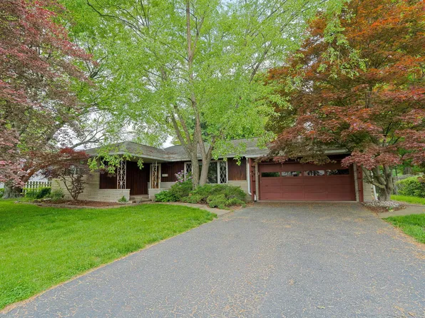 105 Hamilton Rd, Columbus, OH 43230