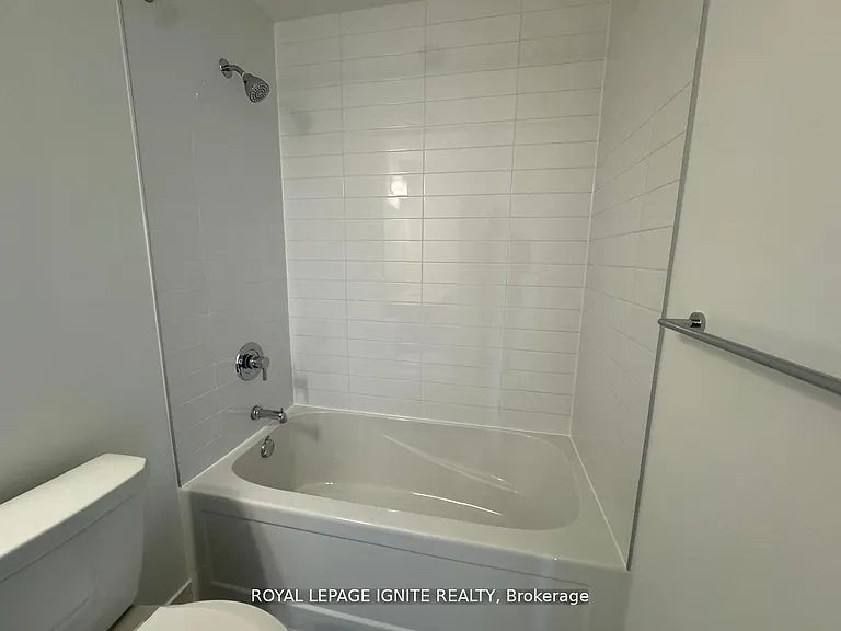 51 Clarington Blvd #101 — Photo 16