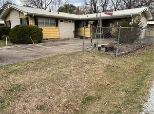 520 W Clyde Ave, Vinita, OK 74301
