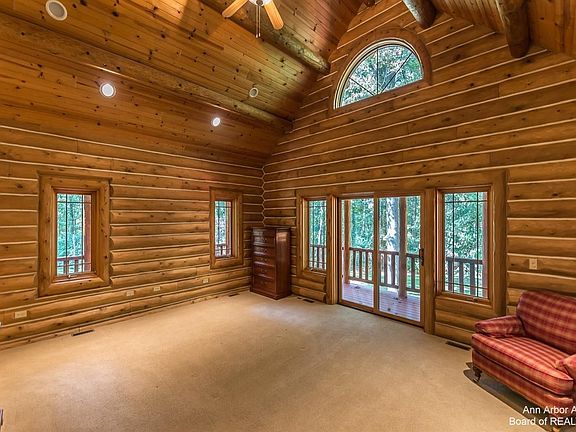 5th image of 10126 King Hill Ct