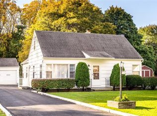 63 Wright Rd, Henrietta, NY 14467