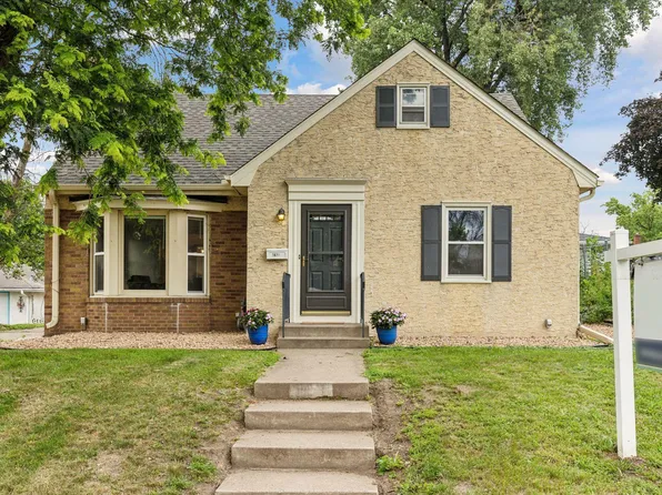 1677 Conway St, Saint Paul, MN 55106