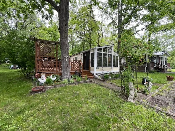 2795 E 28th Rd Lot 697, Seneca, IL 61360