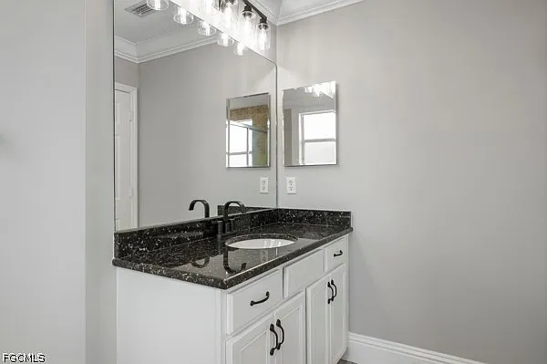 8490 Sumner Ave — Photo 47