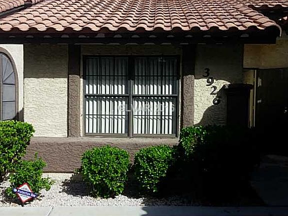 4th image of 3926 Saddlewood Ct