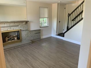 2209 Woodward Ave, Pittsburgh, PA