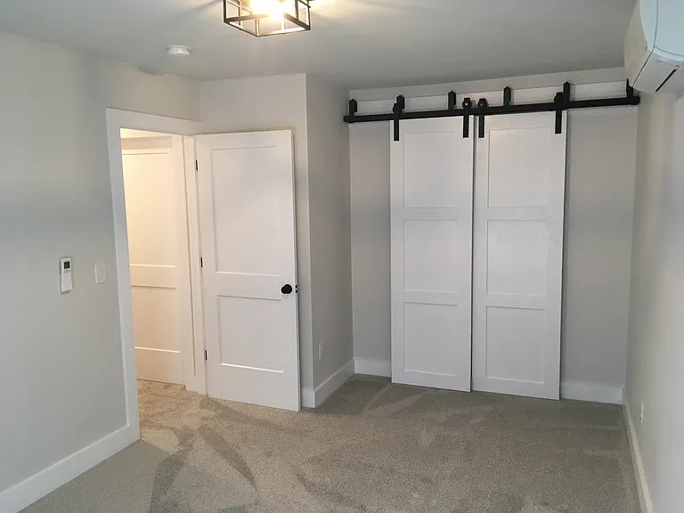 727 Main St #REAR — Photo 14