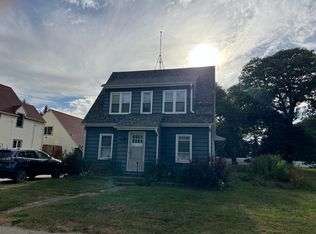 304 Maple Ave, Forreston, IL 61030