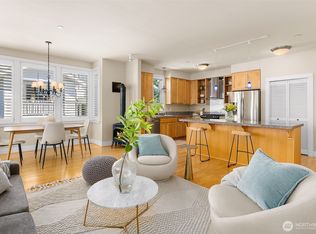 120 Hall Brothers Loop NW #201, Bainbridge Island, WA 98110