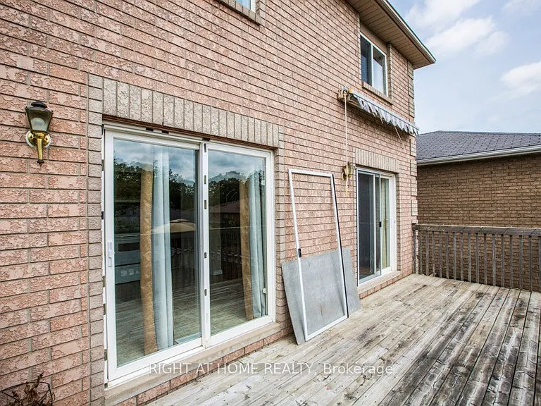 11 Butternut Dr — Photo 44