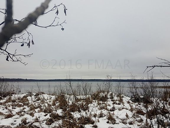 3rd image of 14914 Loon Trl NE