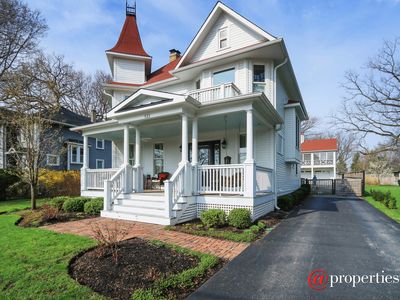 533 Brainerd Ave, Libertyville, IL, 60048