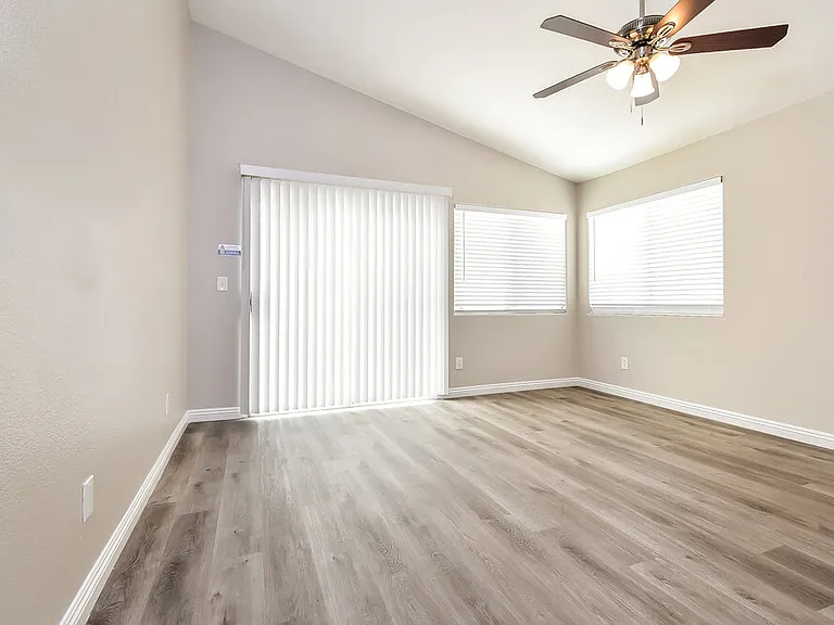 3921 Marble Mountain St — Photo 4