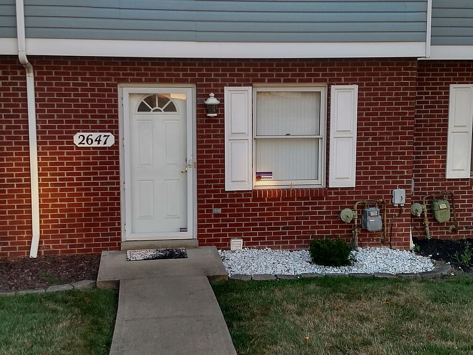 1st image of 2647 Hawthorne Dr