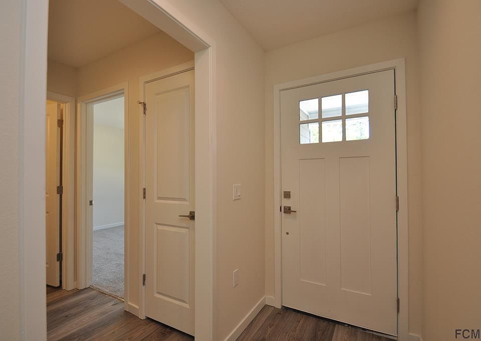 1st image of 40 Pinelynn Dr