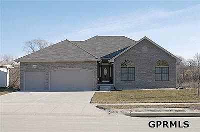 1st image of 3001 Piney Creek Dr
