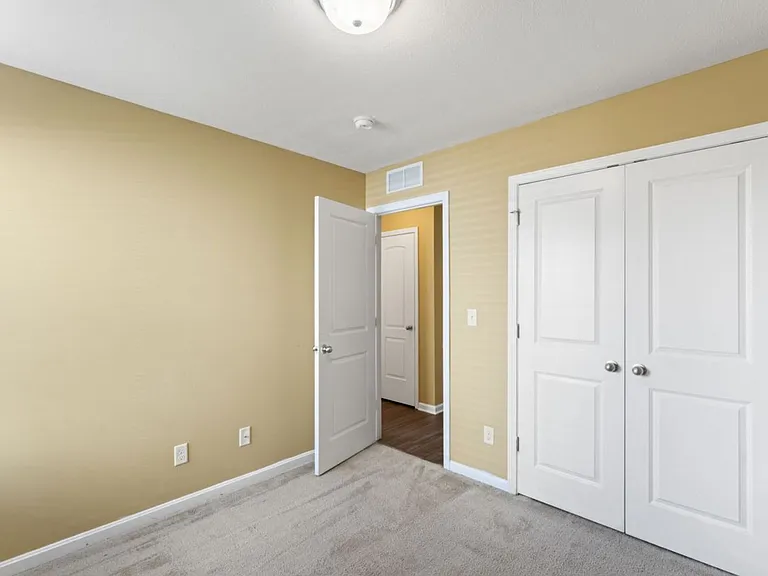 166 Boulders Ct — Photo 18