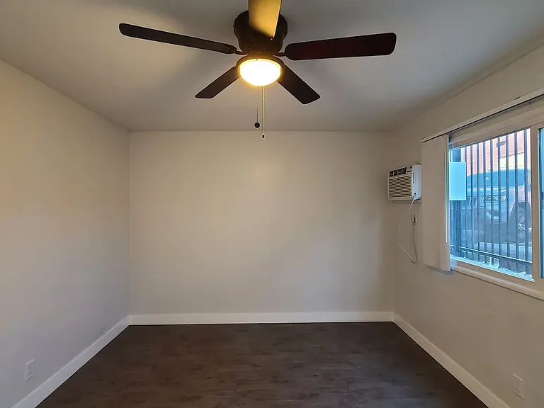 105 N 14th Street 117 N #14 — Photo 17