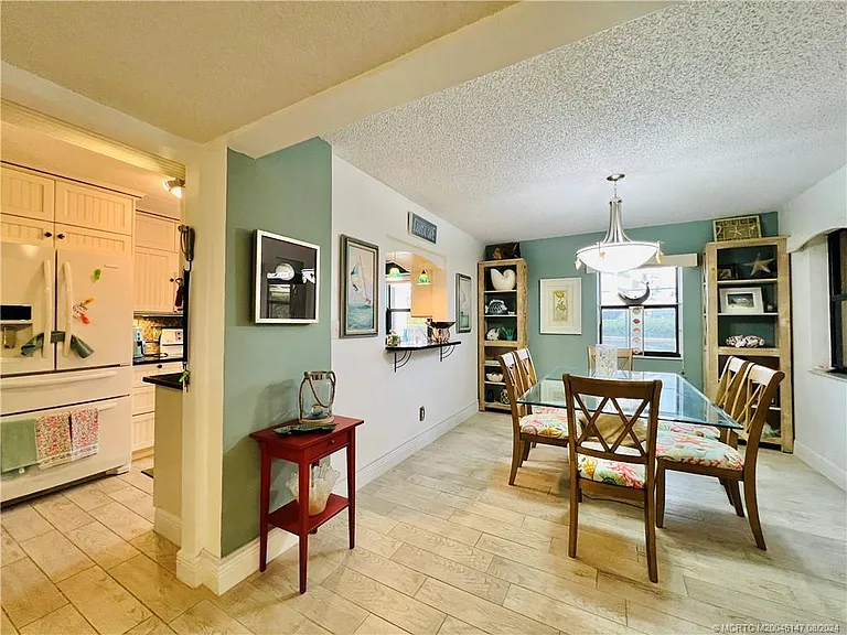 10044 S Ocean Dr #102 — Photo 7