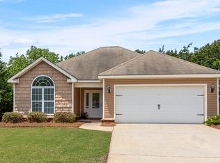 208 Summerstone Bnd, Byron, GA 31008