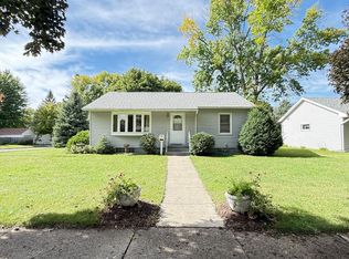 721 S 11th St, Montevideo, MN 56265