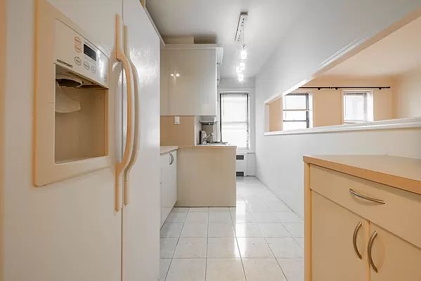 1st image of 7714 Bay Pkwy #1E
