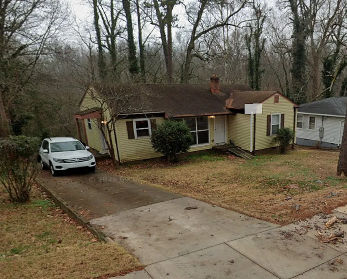 Building Photo - 429 Potomac Ave