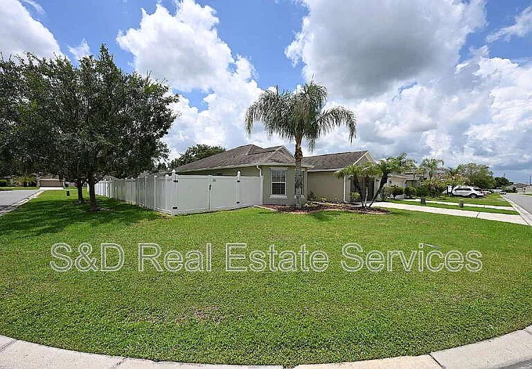 7147 Cedarcrest Blvd — Photo 43