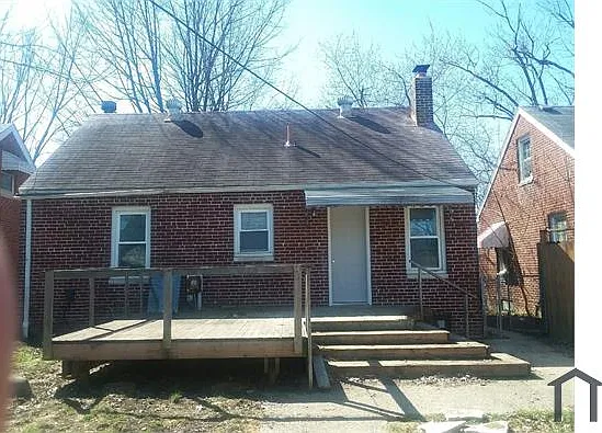 546 Butler Ave — Photo 5