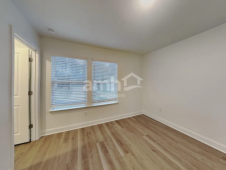 1488 Aquamarine Dr — Photo 16