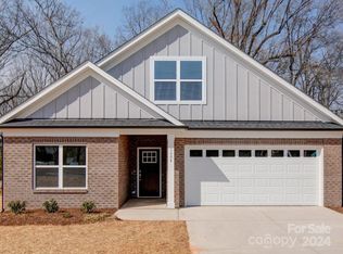1304 Sycamore St, Monroe, NC 28112