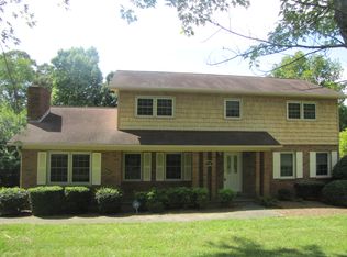 1265 10th Street Blvd NW, Hickory, NC 28601