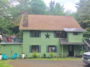 1253 Safford Rd, Hartford, VT 05047