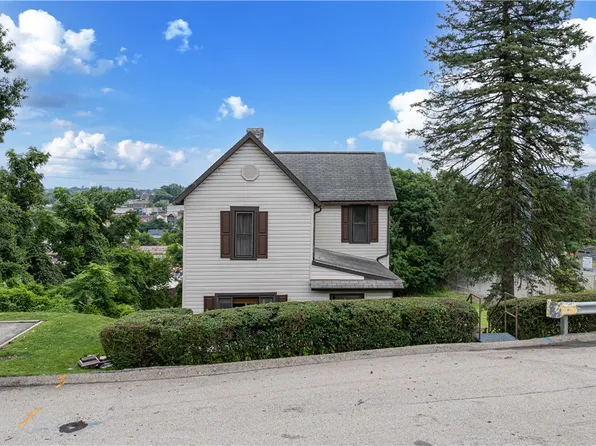 698 Grove Ave, Washington, PA 15301