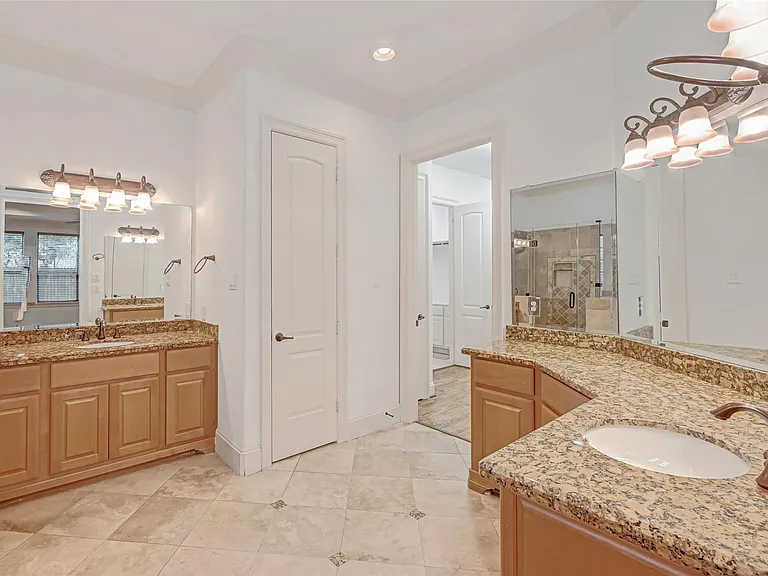 3218 Westridge St — Photo 42