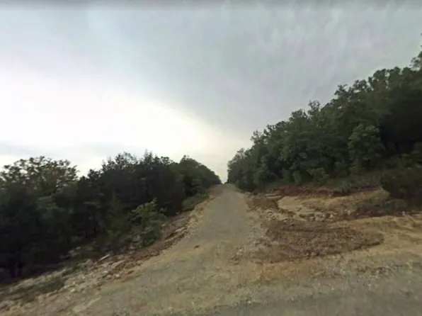 1617 N Shore Dr, Horseshoe Bend, AR 72512