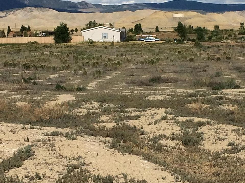 2nd image of 63925 Jacaranda Way